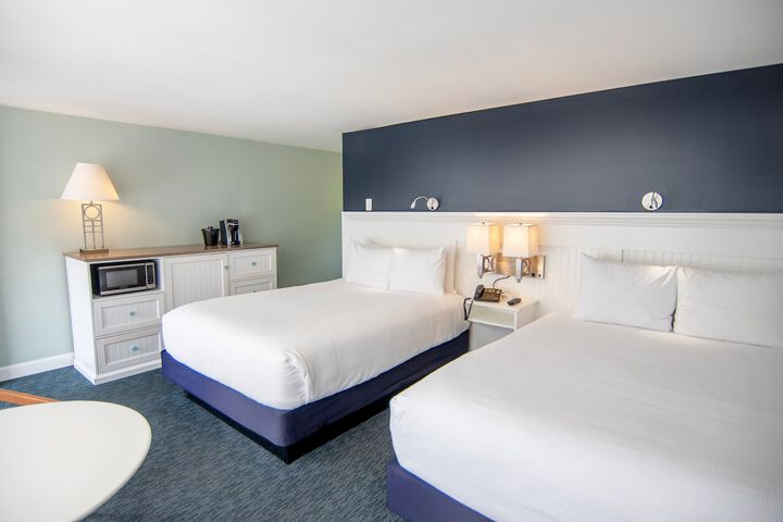 Room 17 of 25