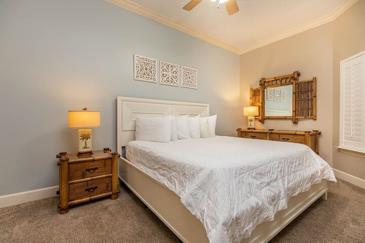 Room 20 of 44