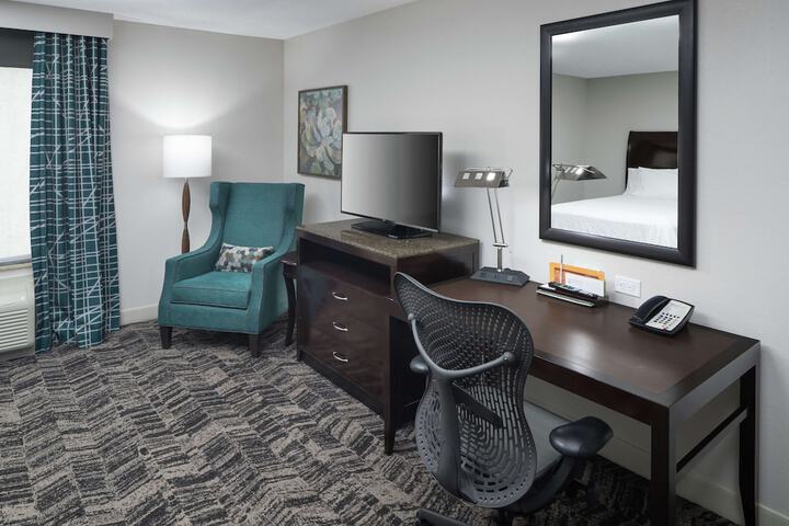 Room 26 of 54