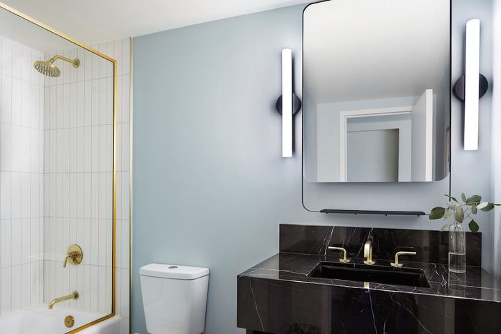 Kimpton Alton Fishermans Wharf by IHG