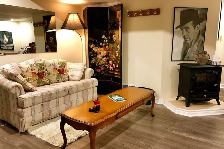 Room 51 of 82
