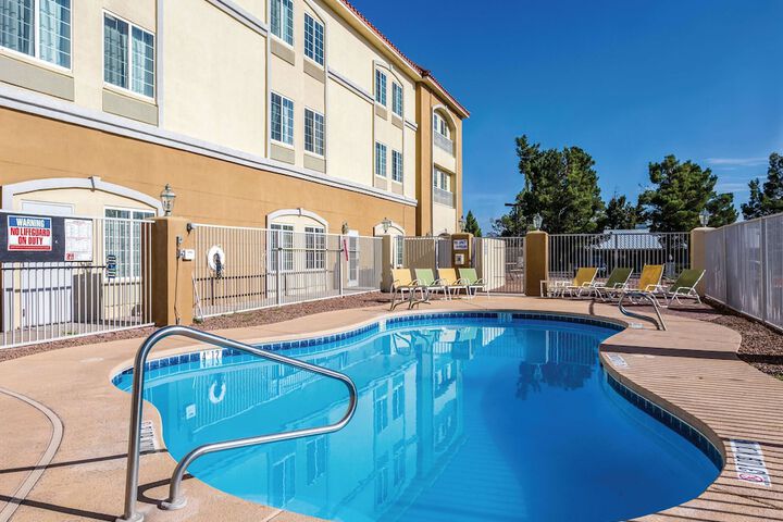 Pool 6 of 32