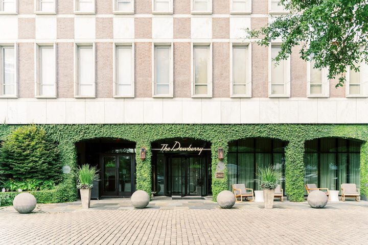 Hotel 2 of 57