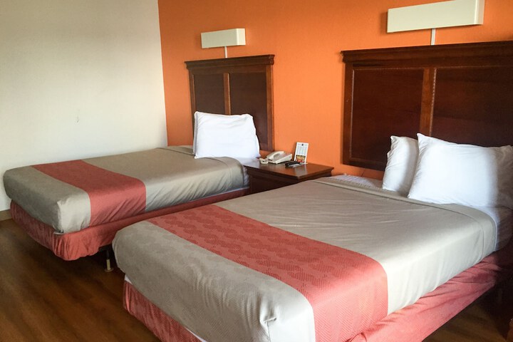 Room 26 of 26