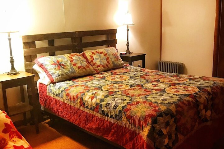 Room 21 of 35