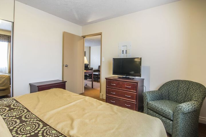 Room 14 of 30