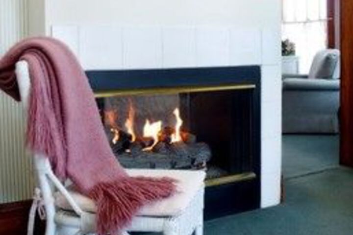 Arbor Hill Inn