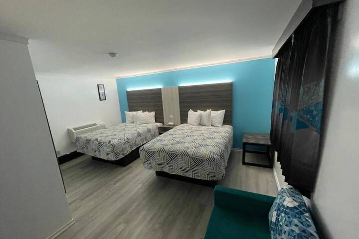Belmont Motel
