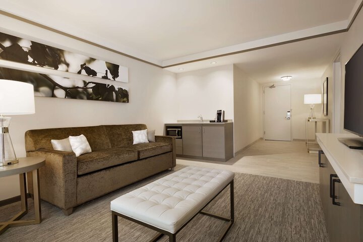 Room 15 of 41