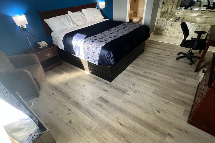 Room 25 of 41