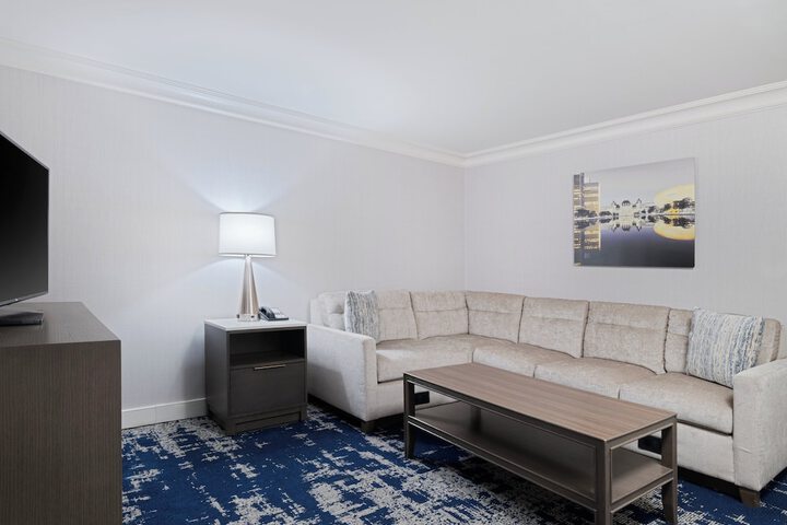 Crowne Plaza Albany - The Desmond Hotel by IHG