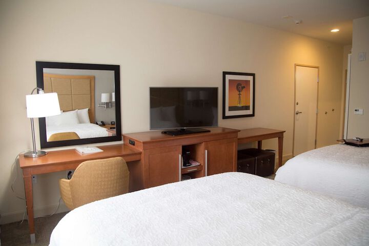 Room 20 of 49