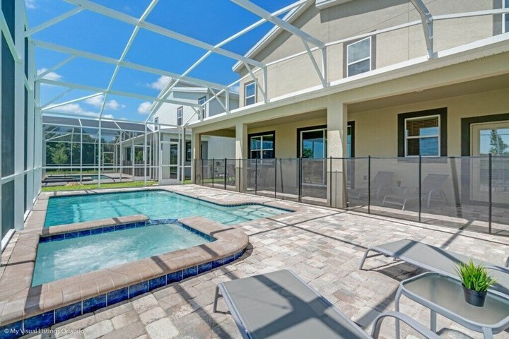 Piece of Heaven Pool Home by AV Dreams