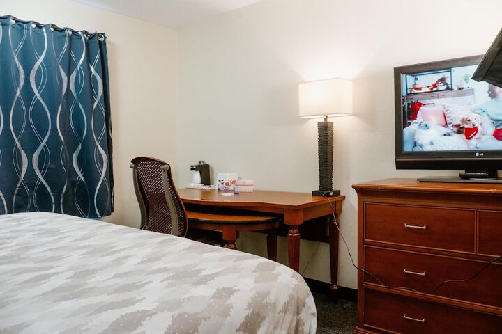 Americas Best Value Inn & Suites Phenix City