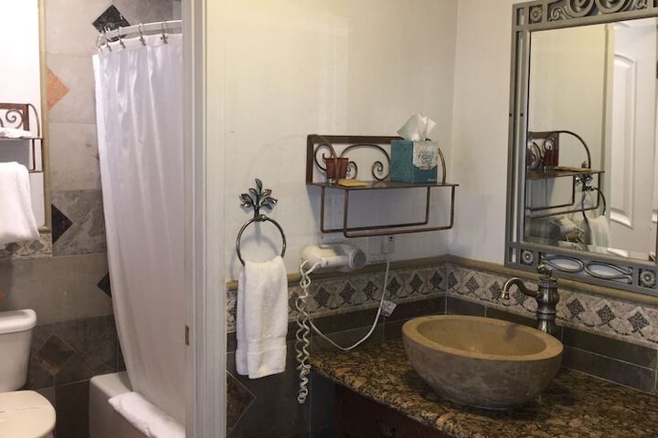 Room 31 of 52
