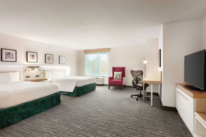 Room 8 of 41