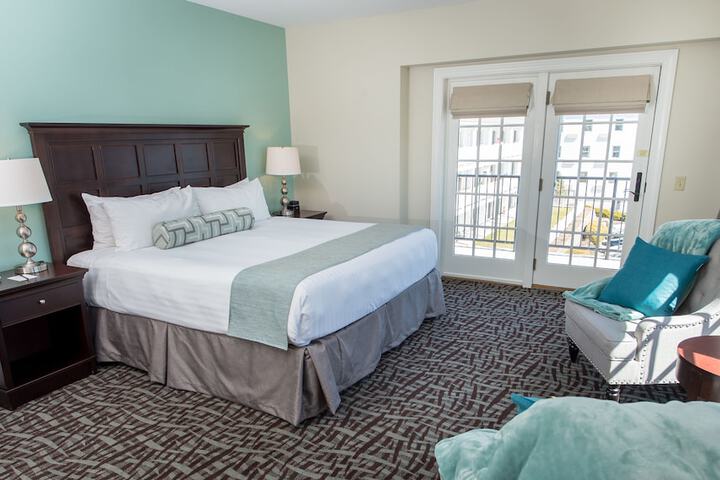 Union Bluff Hotel & Meeting House