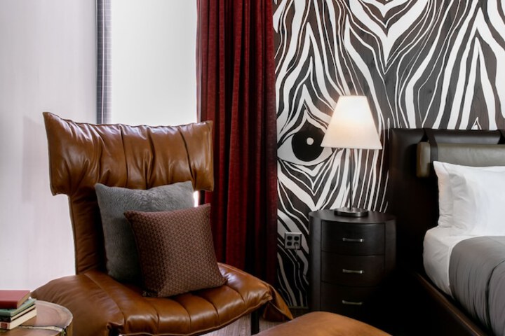 Room 48 of 85