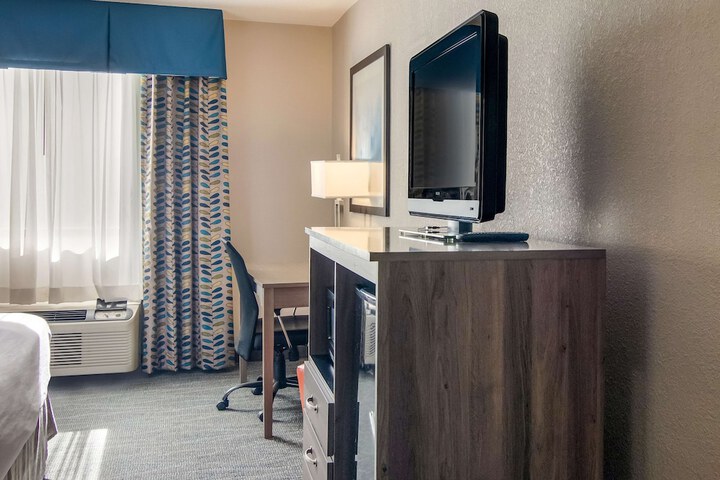 Best Western Dutch Valley Inn