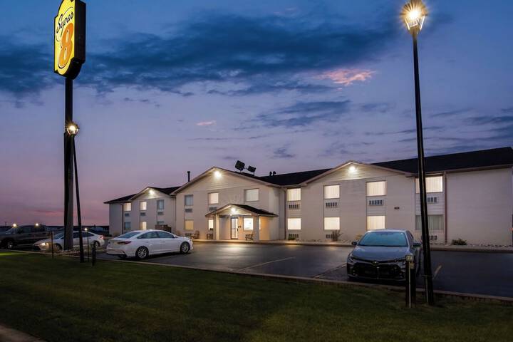 Super 8 by Wyndham Perham