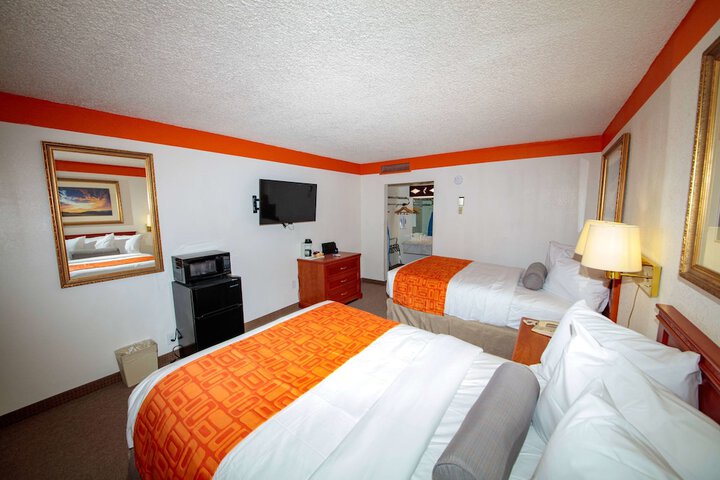 Room 21 of 30