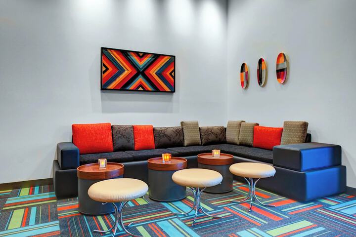 Hotel Interior 5 of 28