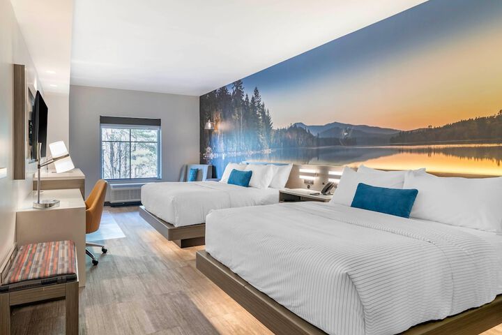 Cambria Hotel Lake Placid - Lakeside Resort