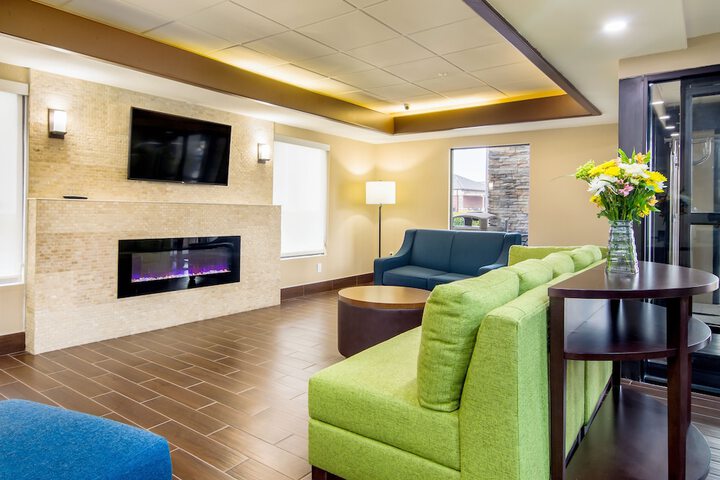Hotel Interior 9 of 29