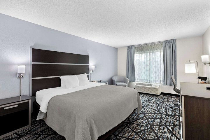 Room 14 of 31