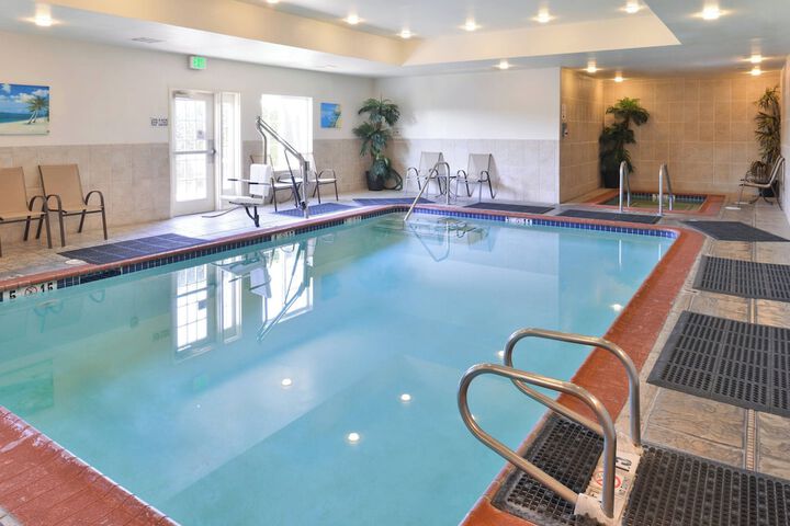 Pool 7 of 61