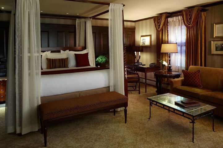 Room 40 of 89