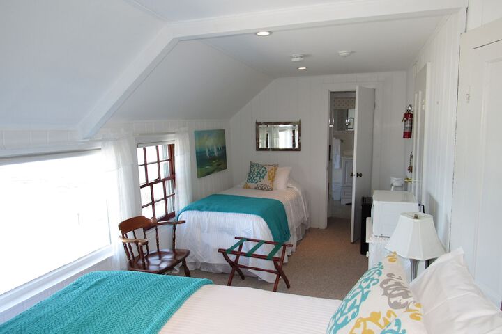 The Masthead Resort