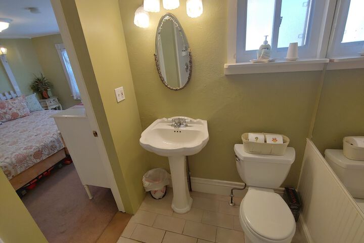Island Guest House B & B