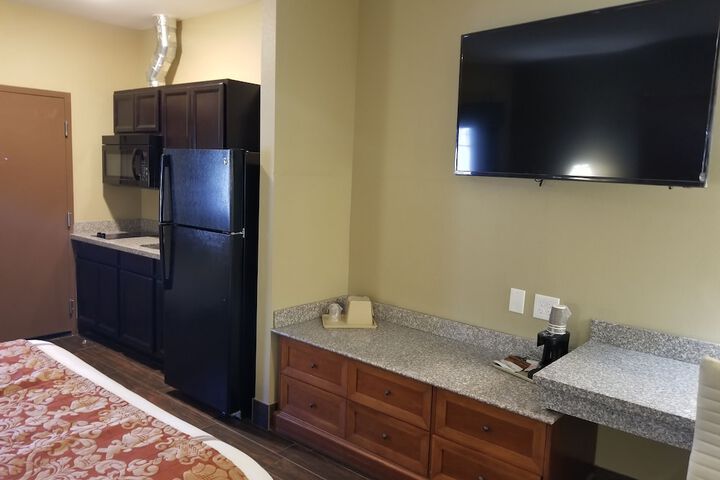 Room 21 of 48