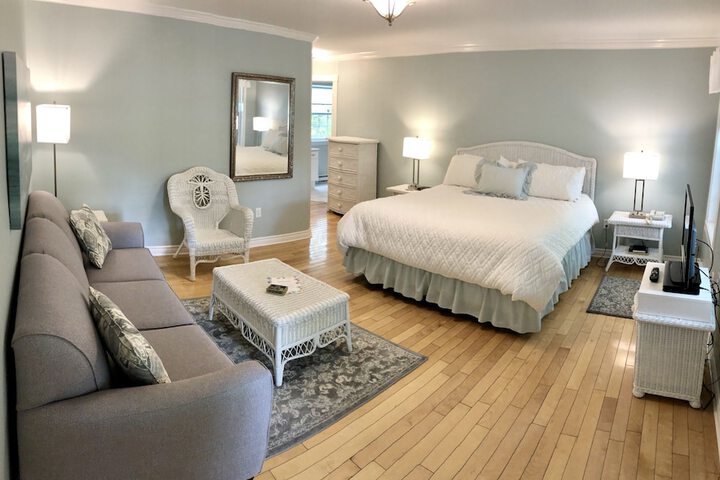 Room 25 of 68