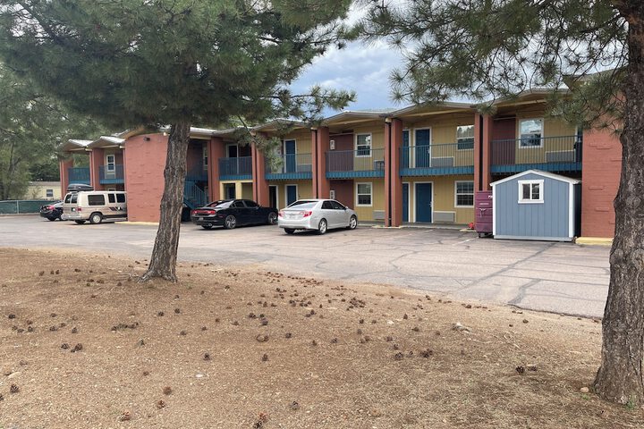 Hotel 4 of 41