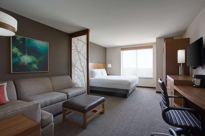 Room 16 of 25