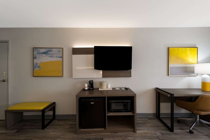 Quality Inn & Suites Artesia