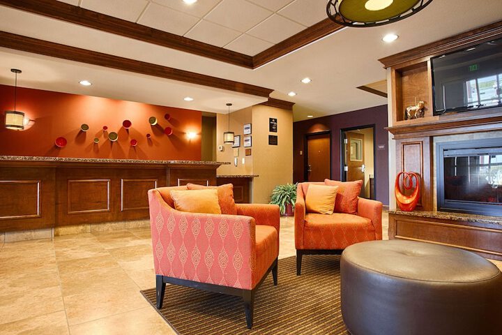 Hotel Interior 6 of 39