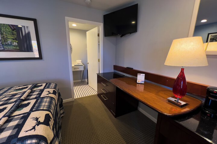 Room 35 of 81