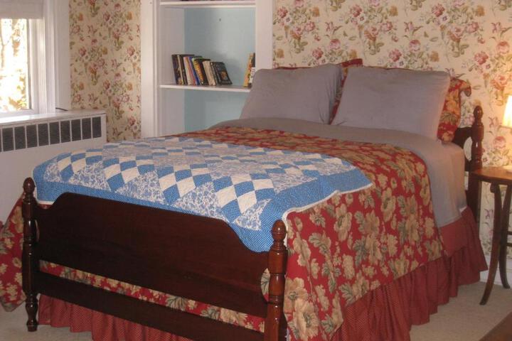 Allegheny Street Bed & Breakfast
