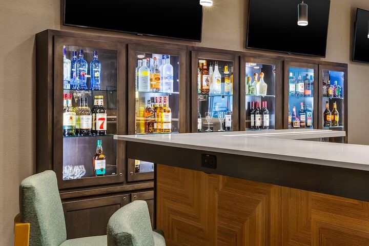 Holiday Inn & Suites Toledo Southwest - Perrysburg by IHG
