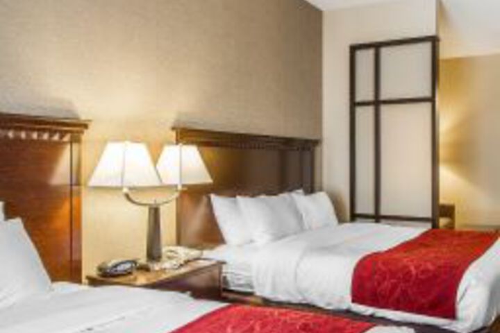 Comfort Suites