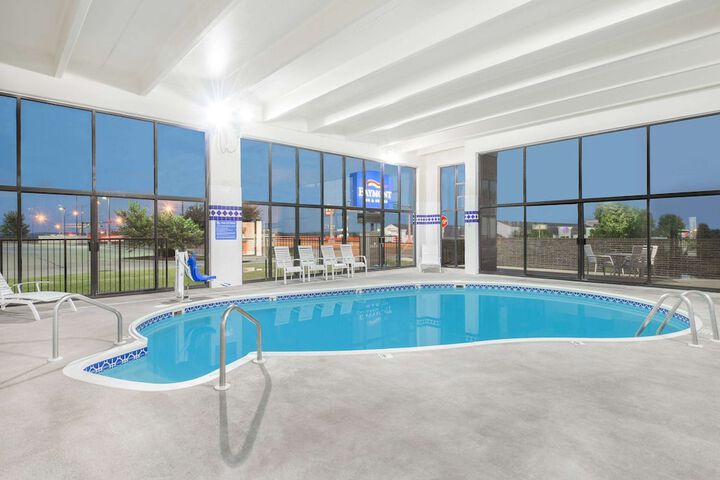 Pool 3 of 33