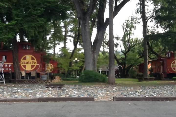 Featherbed Railroad B & B Resort