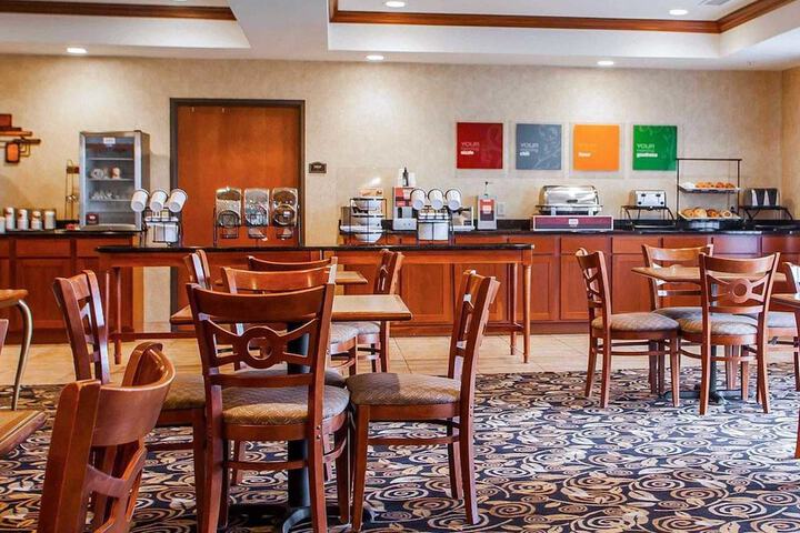 Comfort Inn & Suites Grinnell near I-80