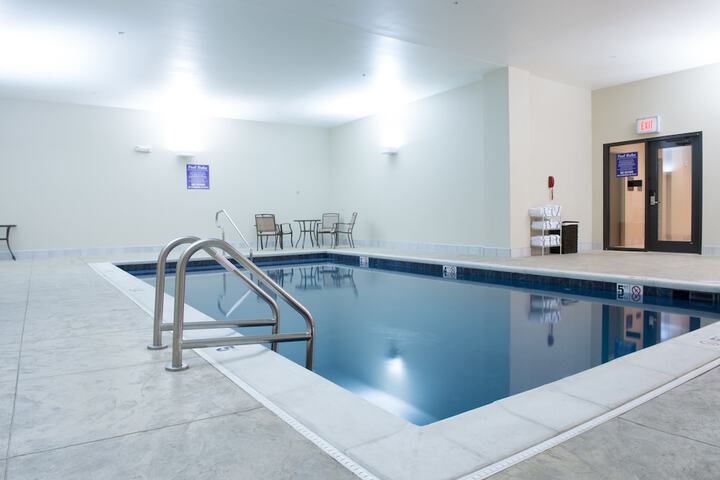 Pool 8 of 71