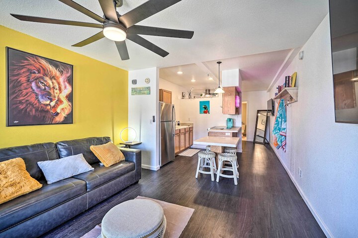 Parker Studio w / Patio & Direct River Access!