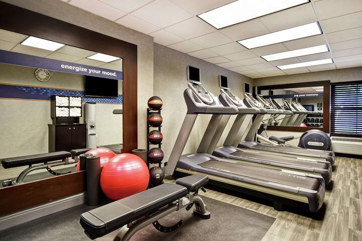 Hampton Inn Atlanta-Mall of Georgia