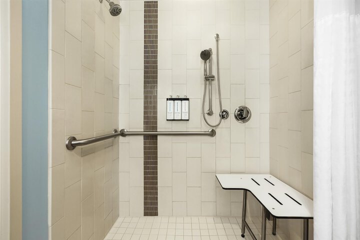 Hyatt Place Columbia / Downtown/The Vista
